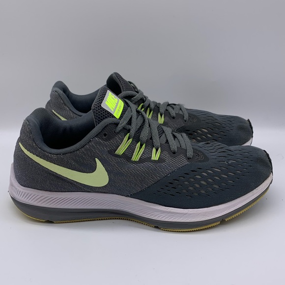 nike women's air zoom winflo 4 running shoes